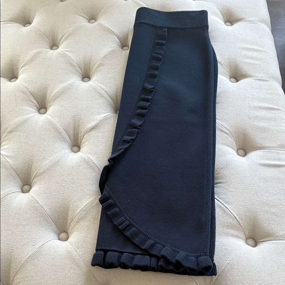 CLUB MÓNACO Elegant Blue Ruffle Skirt size M - Picture 12 of 12